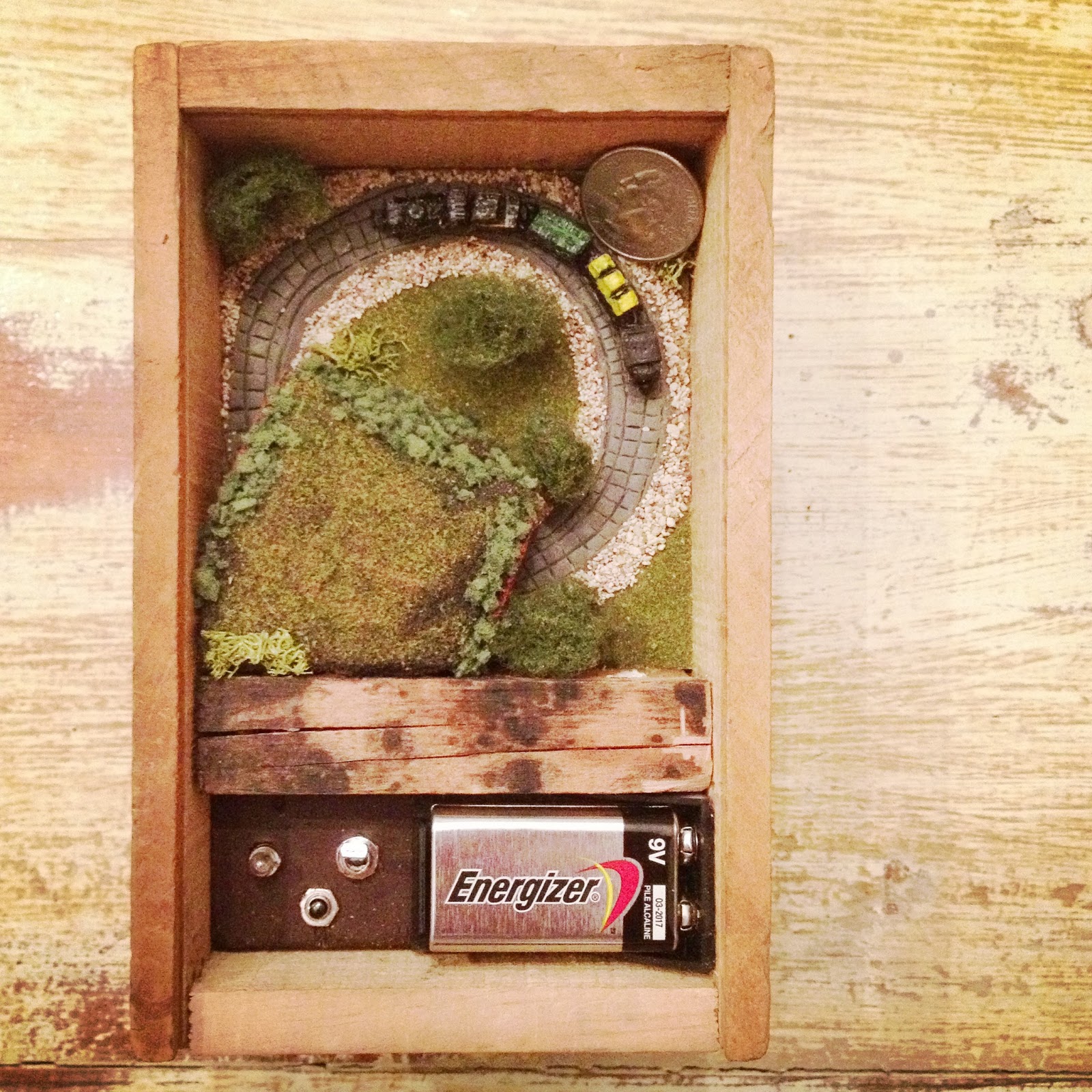 The Suitcase Machine World's 2nd smallest working train set