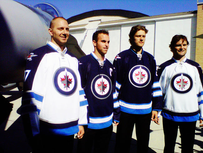 Winnipeg Jets reveal jersey inspired by Royal Canadian Air Force