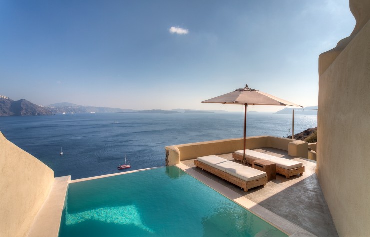 Mystique – a Tranquil Resort in Beautiful Santorini, Hellas (Greece) Mystique – a Tranquil Resort in Beautiful Santorini, Hellas (Greece)