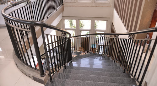 Foto Tangga Hotel Aularis Semarang