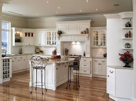 White French Provincial Kitchen Decorating Ideas