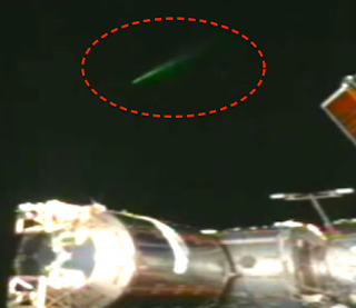 http://1.bp.blogspot.com/-76qRtLSKJhg/UPjgvOXwugI/AAAAAAAAOiU/wTlykAGICqA/s1600/UFO,%2BUFOs,%2Bsighting,%2Bsightings,%2Bspace,%2Balien,%2Baliens,%2BET,%2BW56,%2BAkrij,%2Bparanormal,%2Bovni,%2Bomni,%2BISS,%2BNASA,%2Bspace,%2Bstation,%2Bworld,%2Bnews,%2B2013,.30%2BPM.png