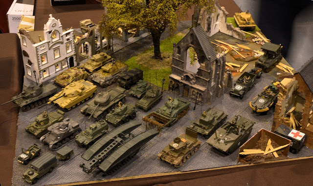 IPMS Scale ModelWorld Telford 2011 Telford+Scale+Model+World+2011+SIG+Military+Armour+%25283%2529