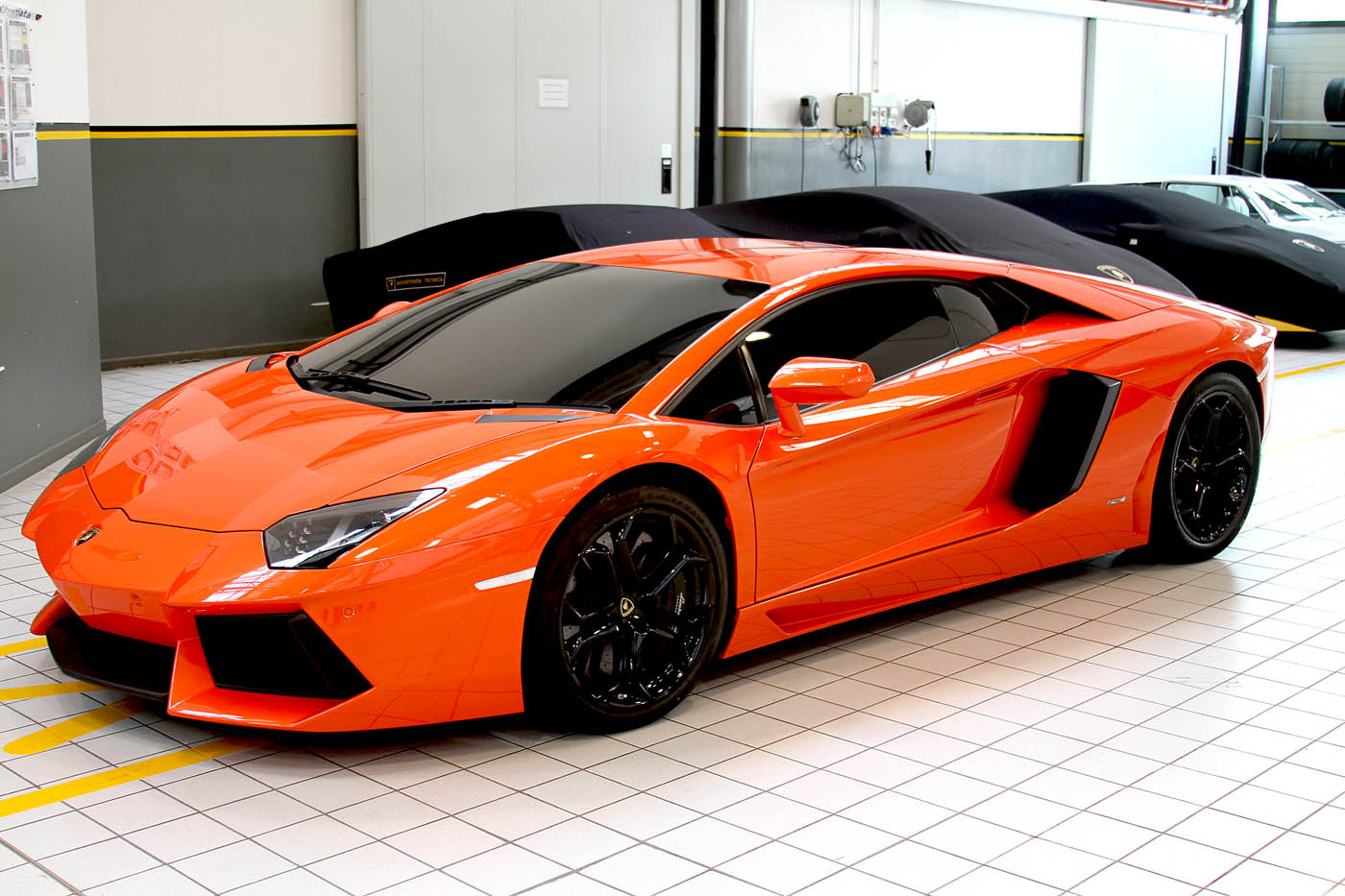 it all about Lamborghini aventador ~ worldwide photo's ...