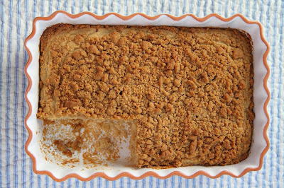 Coffee Cake with Streusel Topping from Learning to Bake Allergen-Free. Perfect for your guests with mutliple food allergies. Also gluten-free and vegan. y breakfast