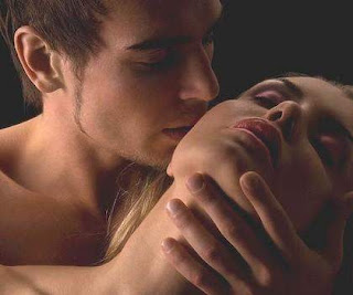 Foreplay Yang Membuat Wanita Menjadi Liar