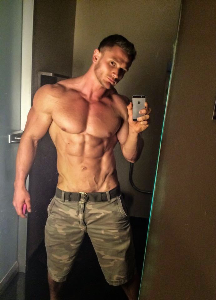 Amazing Muscular and Conditioned Thomas DeLauer.