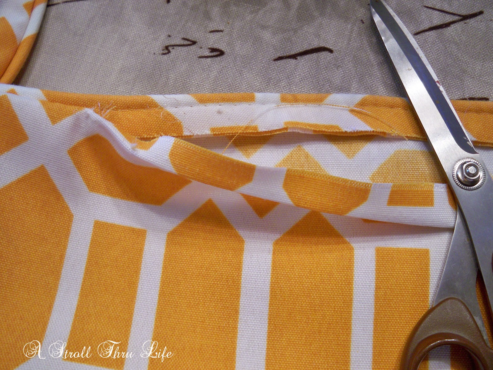 A Stroll Thru Life How To Add A Zipper & Customize a Thrifted Pillow