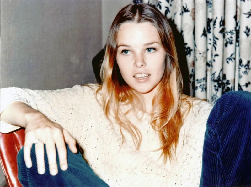 A POP CULTURE ADDICT IN REHAB The Mamas & The Papas