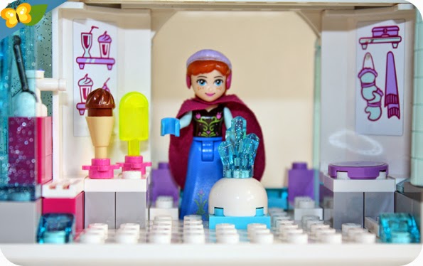 Le palais de glace d'Elsa par LEGO® Disney Princess™