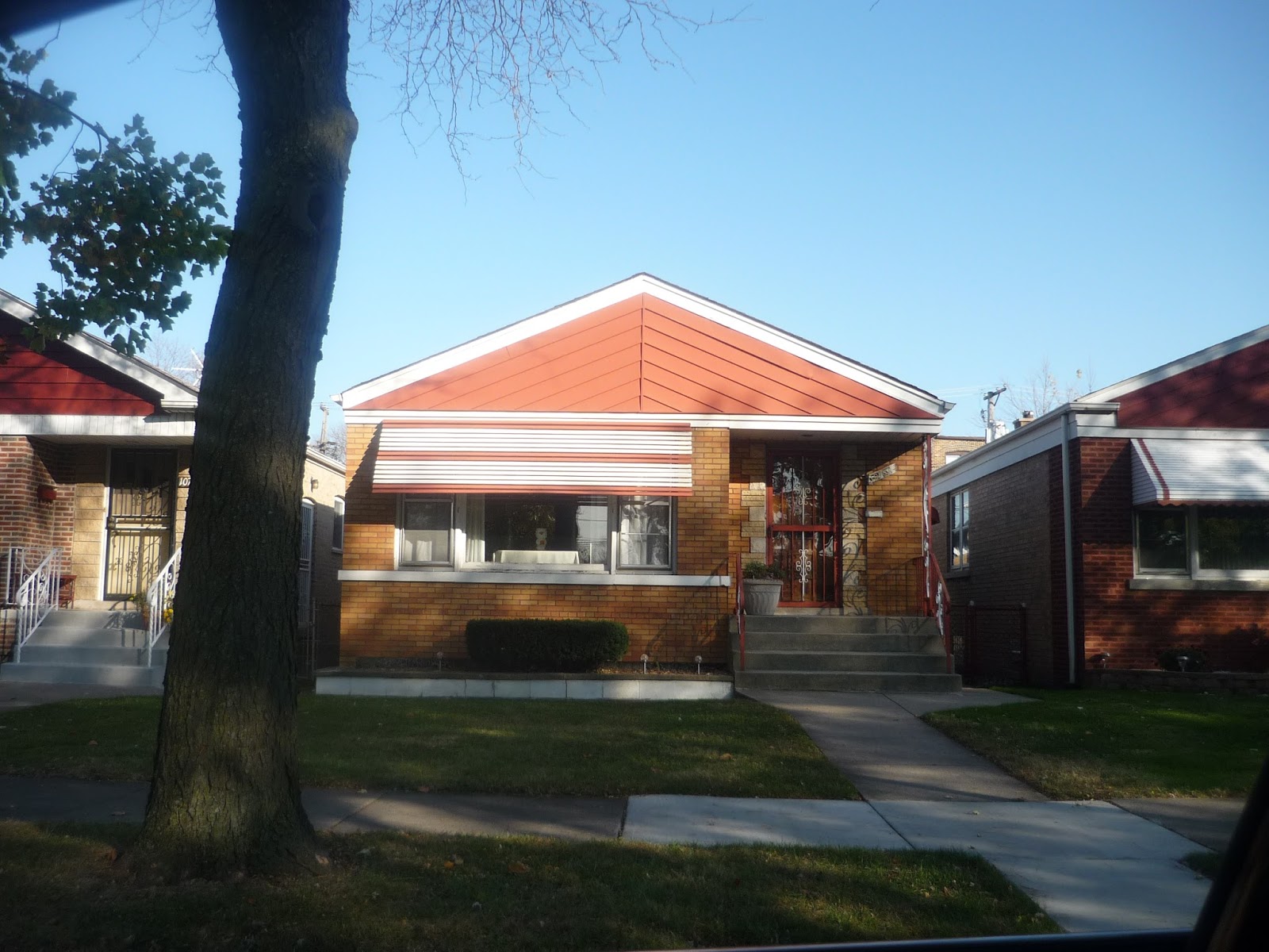 Smokin' Chokin' and Chowing with the King Eating / Drinking Tour of