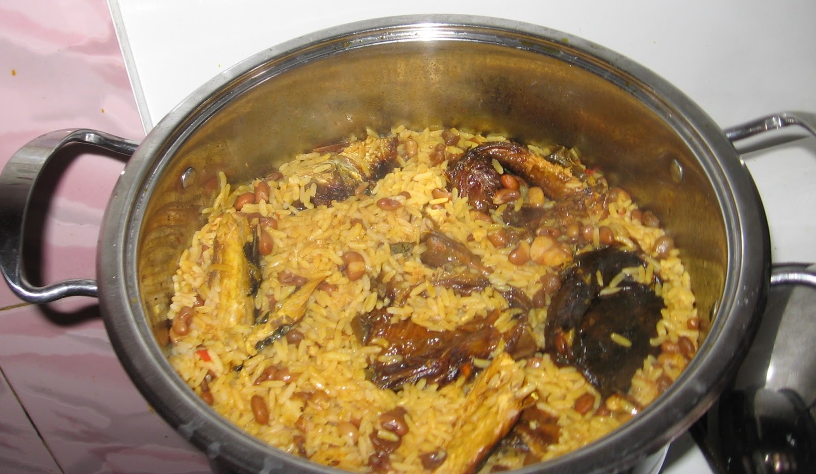 🌴 How to cook palm oil rice and beans...