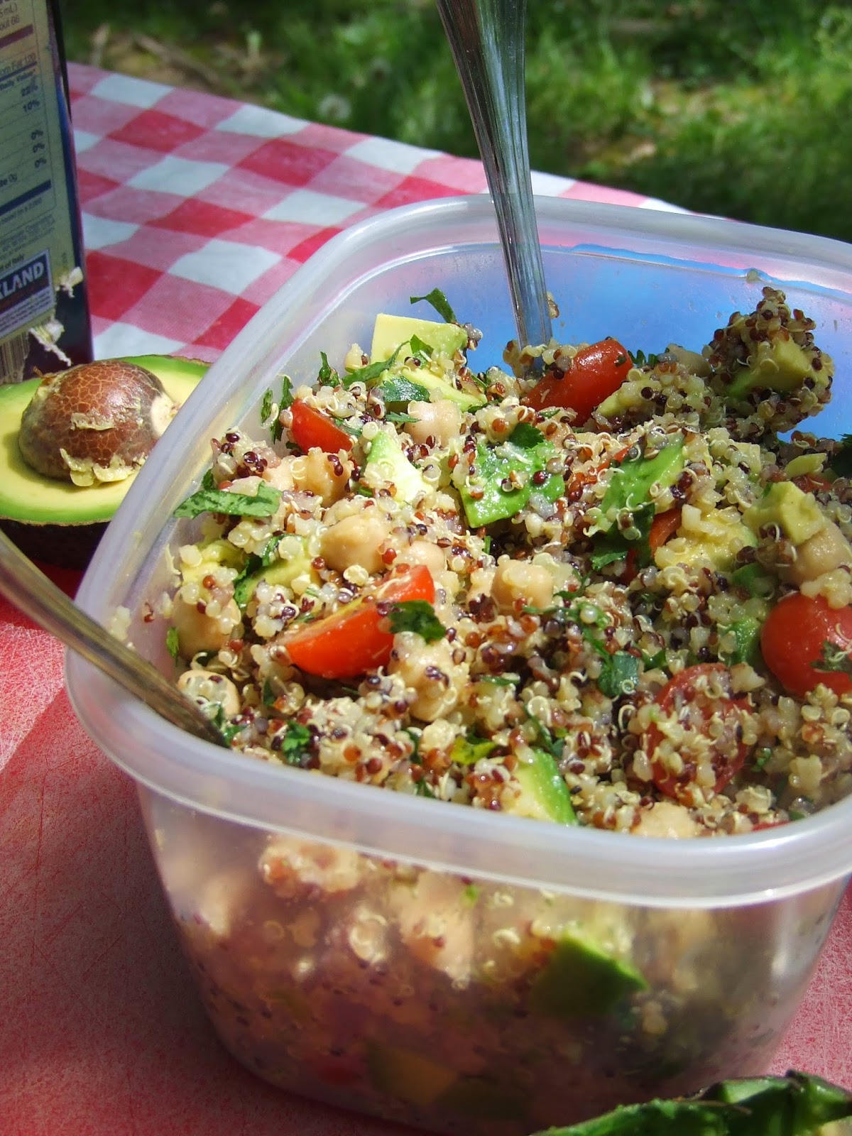 The Conscientious Eater: Cilantro Lemon Quinoa Salad