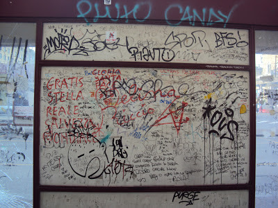 bus stop Bologna stazione