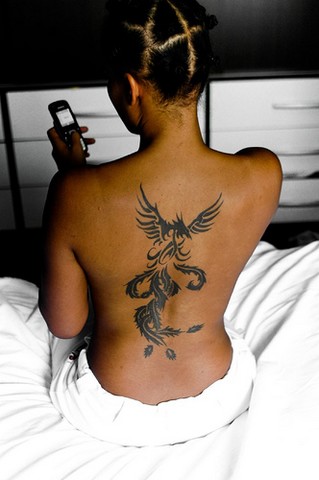 girl tattoos on shoulder. girl shoulder tattoos.