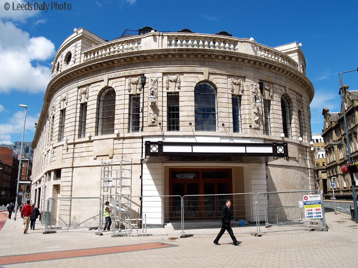 Picture of the former Majestic Cinema building in Leeds Majestic Cinema Leeds