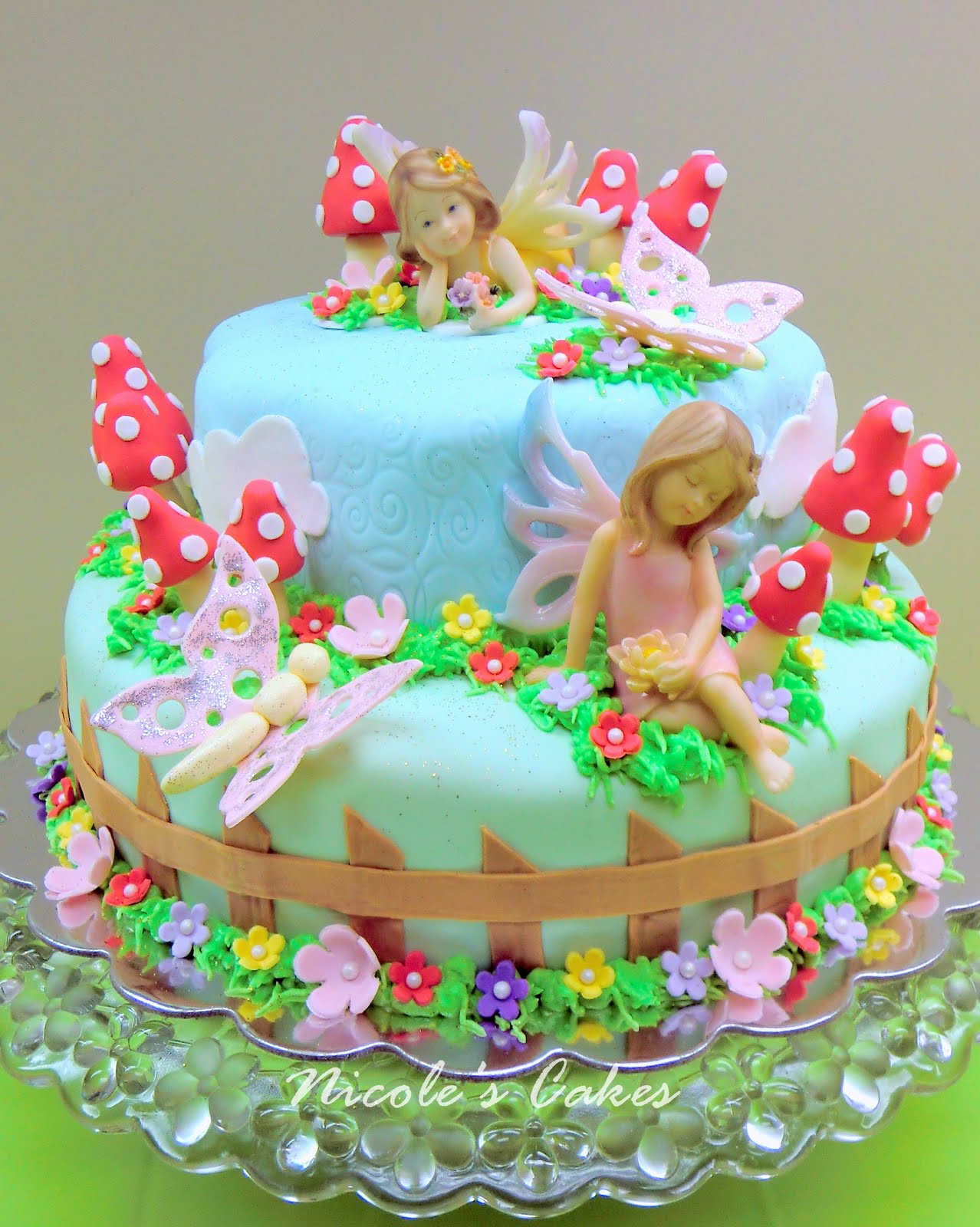Confections, Cakes & Creations! A Fairy Garden Cake!