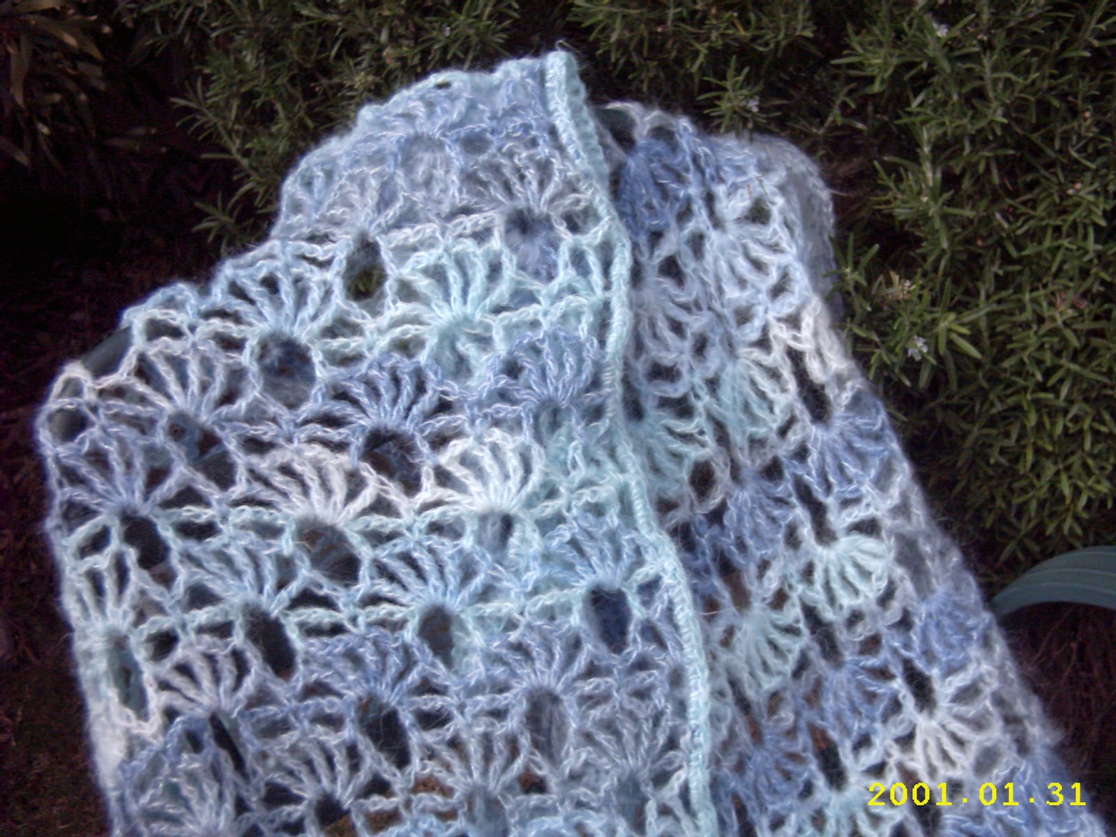 Spring Shawl crocheted with Moda Vera Sentiments
