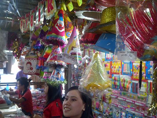 Agana�s Little Family A S E M K A