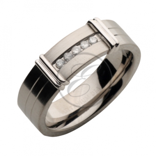 Find eyecatching Titanium Wedding Rings UK