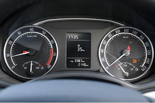 skoda laura vrs speedometer