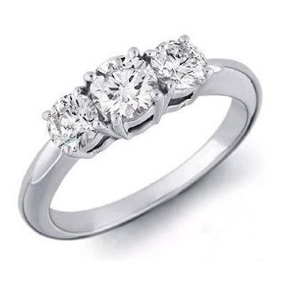 white gold engagement rings