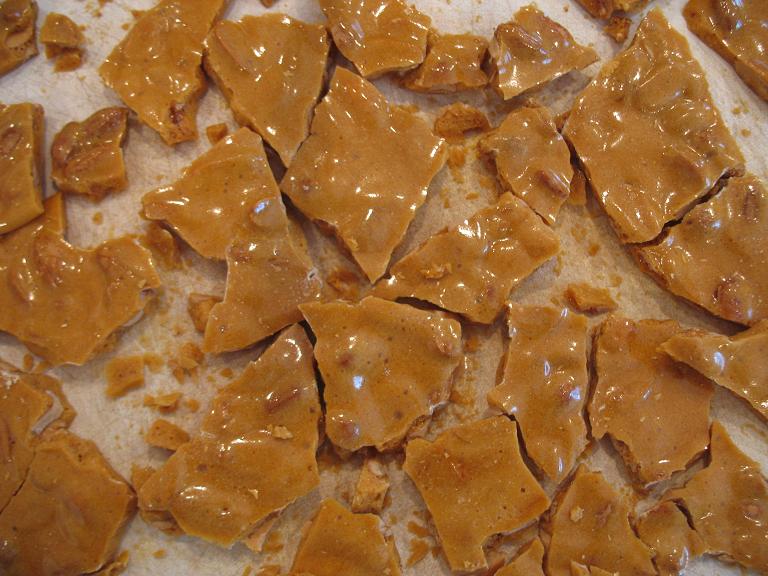 Kitchen Frau Peanut Brittle Cravings