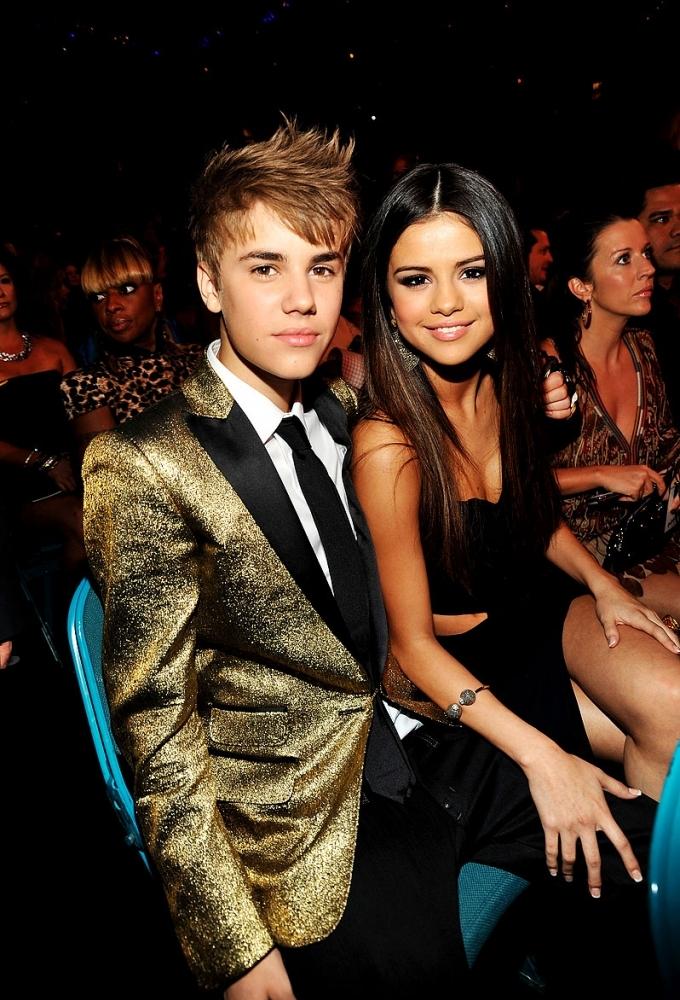 selena gomez justin bieber billboard awards. hair Justin Bieber Selena