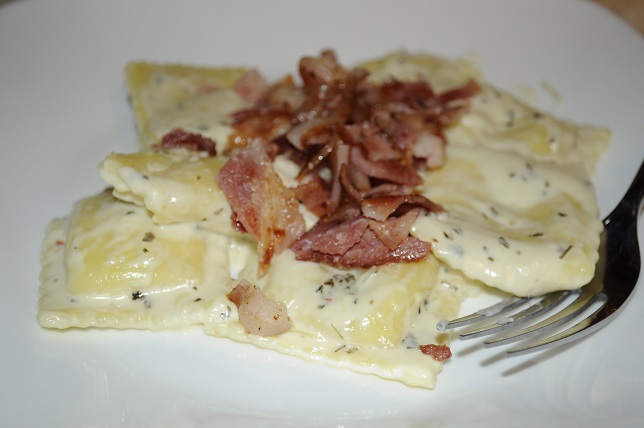 Cheesy Ravioli Carbonara