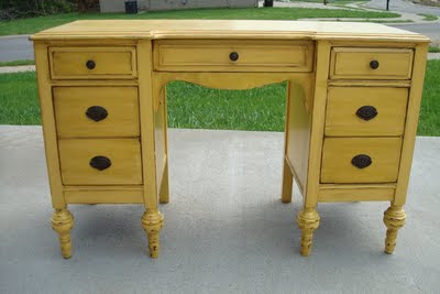 Antique Furniture Paint on Furniture Feature Friday     Favorites  Chalk Paint Party   Link Party