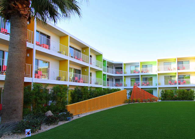 Palm Springs Modernism Week 2013 Garden Tour