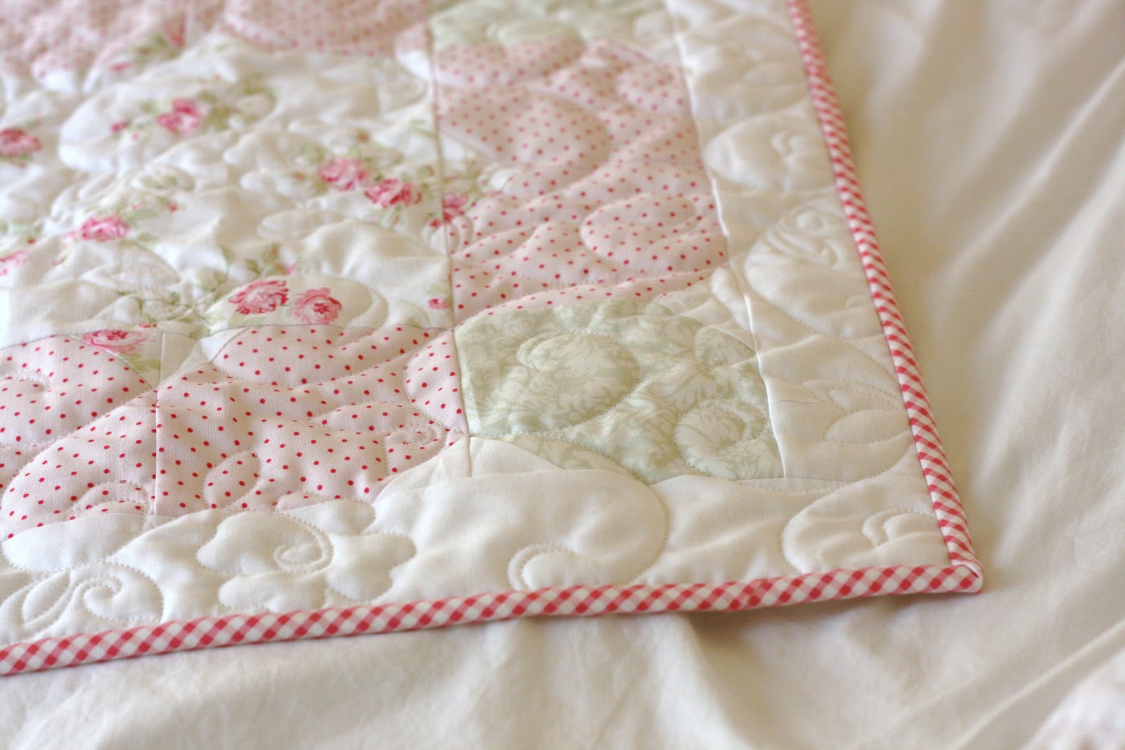 Gigi's Thimble Flower Girl Baby Quilt {Finished}