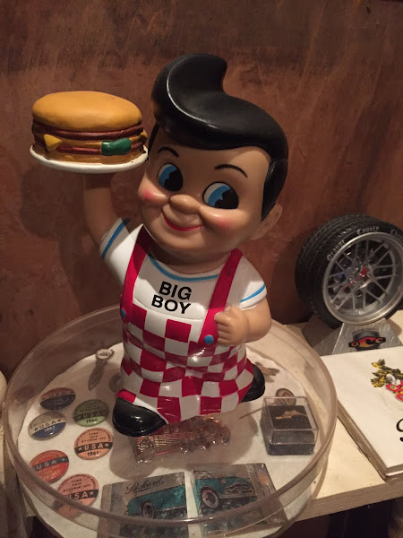 Remember Bob's Big Boy Restaurants? ~