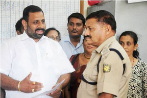Police National news, Apparently, MLA, Involved, Feigning ignorance, Deviprasad Shetty, JD(S),