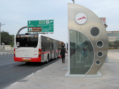 Dubai+-+Airconditioned+bus+stop+shelter.