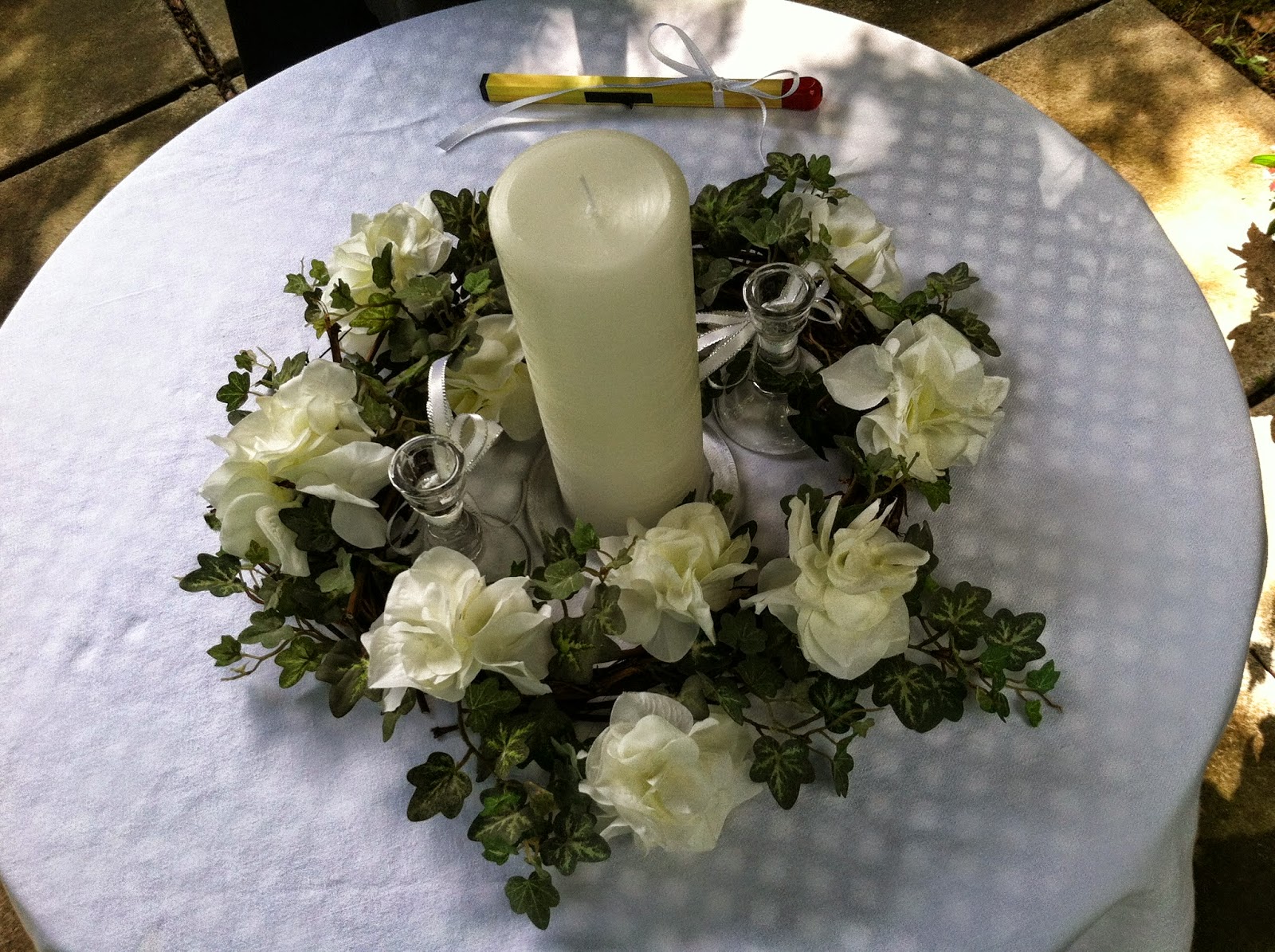 HOME | FOOD | GARDEN: Wedding Flowers and Unity Candles