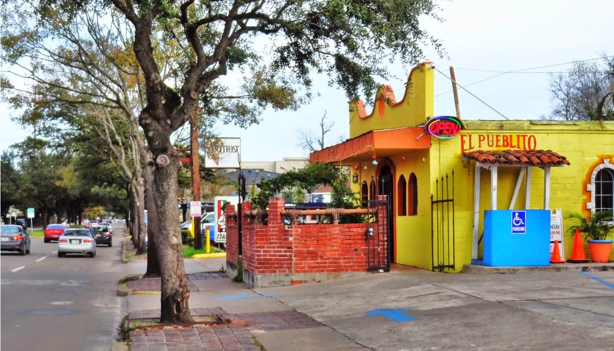 Houston Streetwise At Richmond And Loretto Drive In Montrose Photos