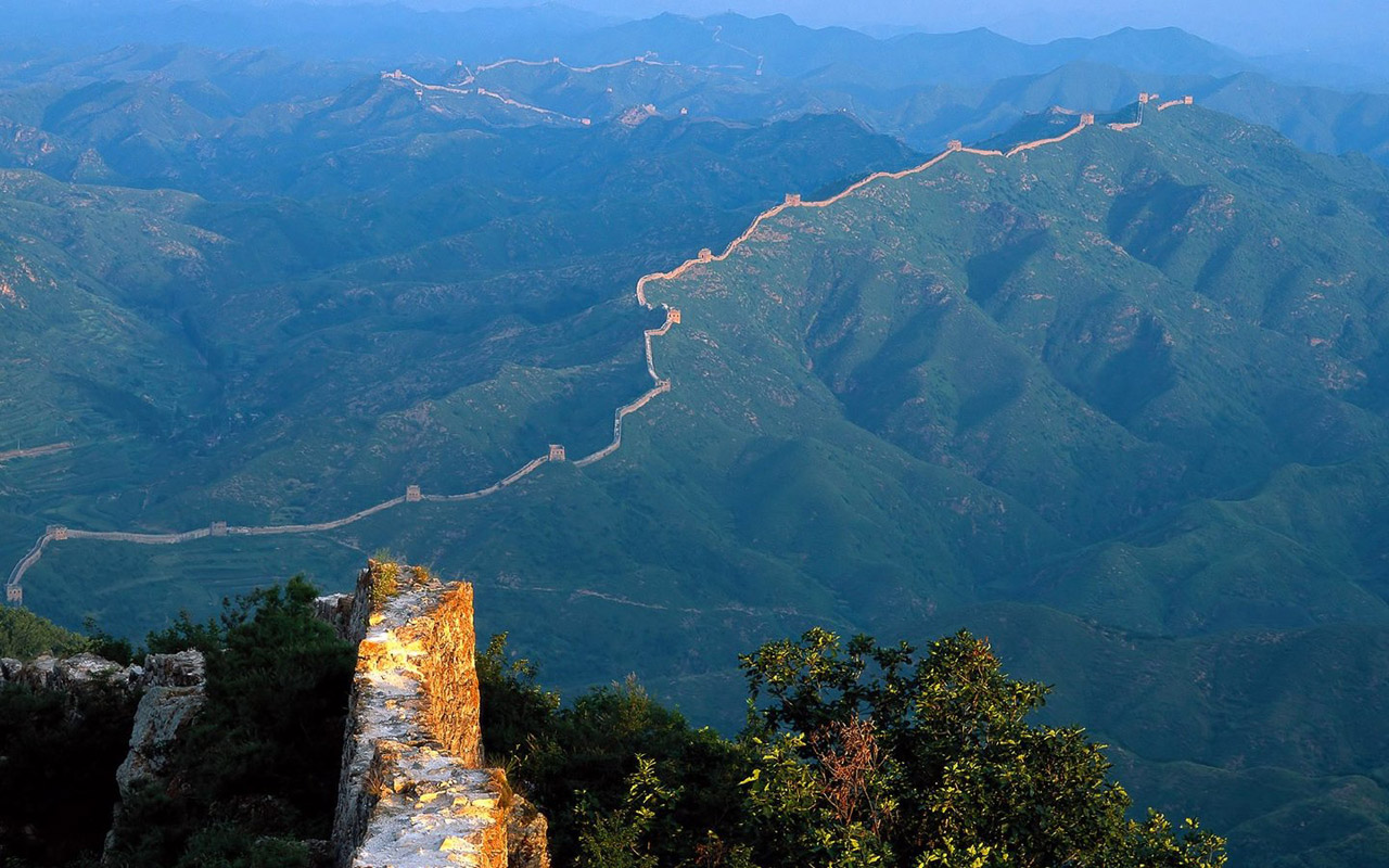 http://1.bp.blogspot.com/-7VtH1WF-s2A/TlcvI0abjII/AAAAAAAAMPQ/VrILFjvzQQk/s1600/great_wall_of_china_hd_widescreen_wallpapers_1280x800.jpeg