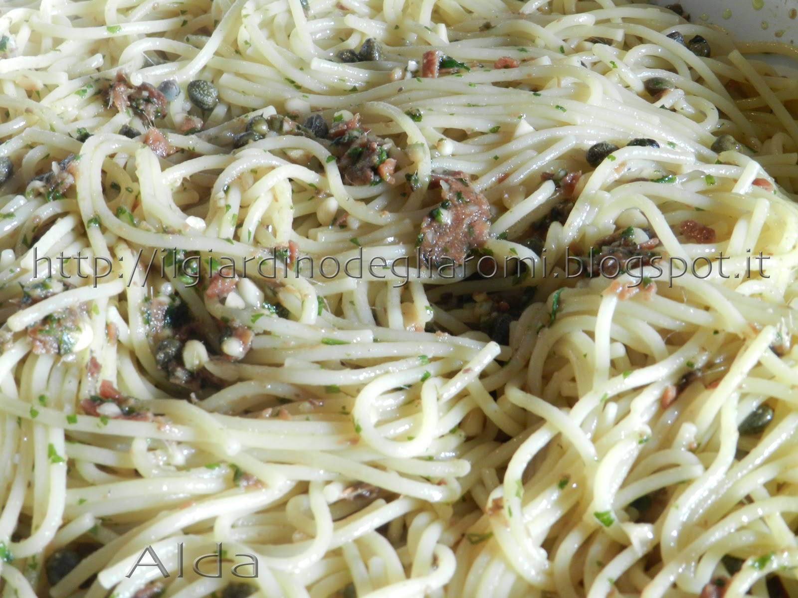 Il Giardino degli Aromi Spaghetti con le sarde di lago