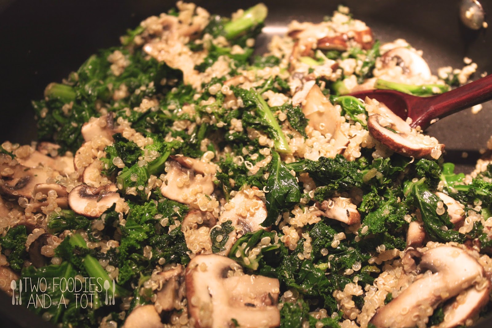 Two foodies and a tot Kale mushroom quinoa