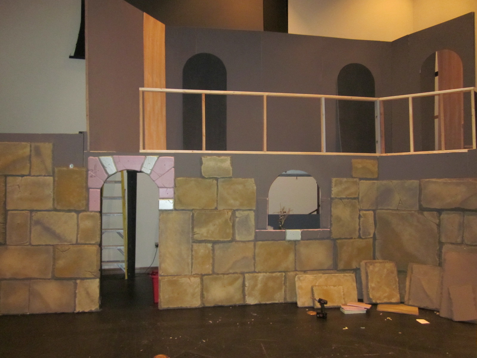 HendersonWorks Set Design and Stage Construction