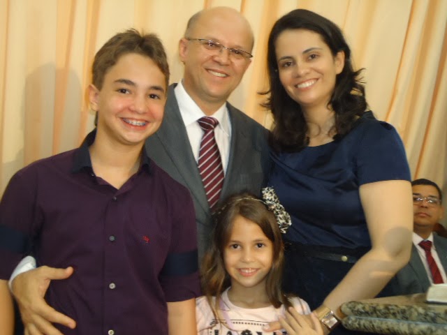 Pr. Eleonaldo Soares e Familia