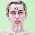 miley cyrus: "mi scopo qualsiasi cosa, tranne gli animali"