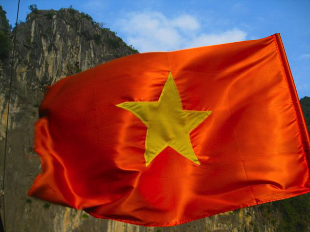 Graafix!: Wallpapers Flag of Vietnam