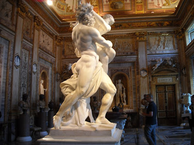 OmoGirando la Galleria Borghese e la sua Villa