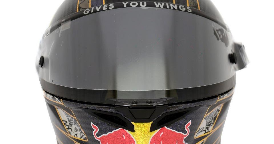 Racing Helmets Garage Agv PistaGP S.Bradl Qatar 2013 by Jens Munser