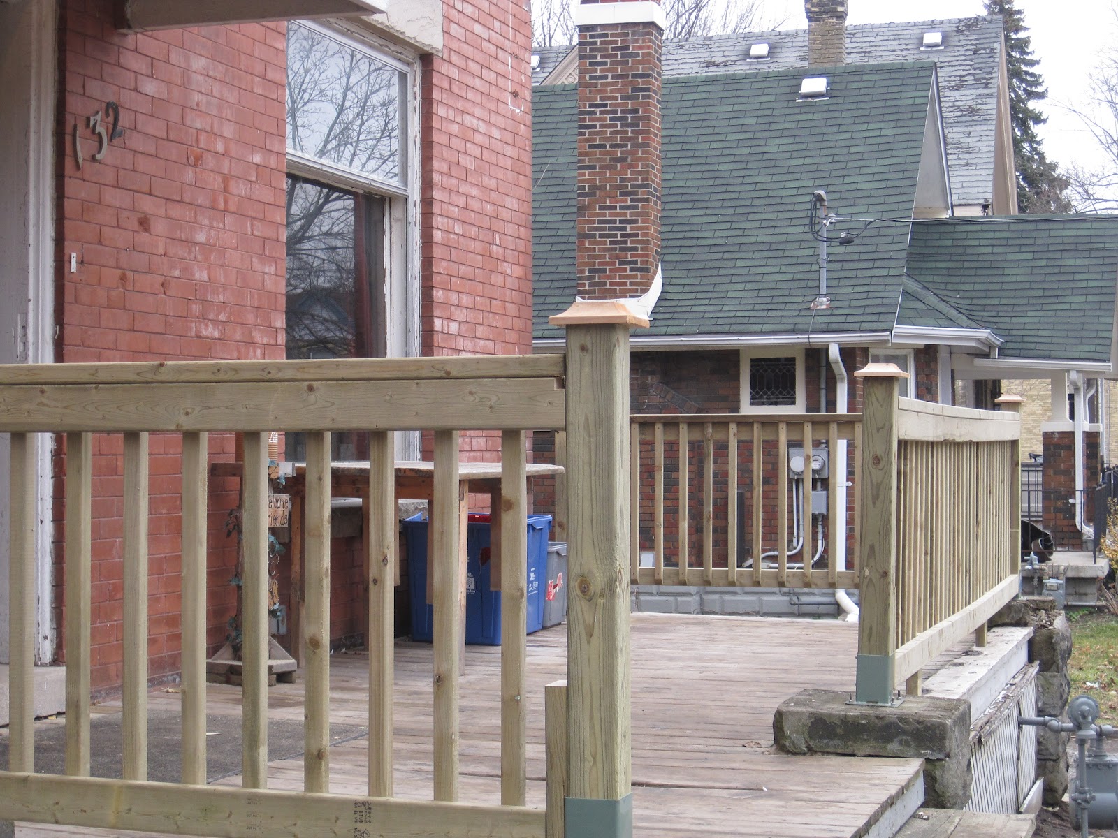 Stacked Design: Deck Railing