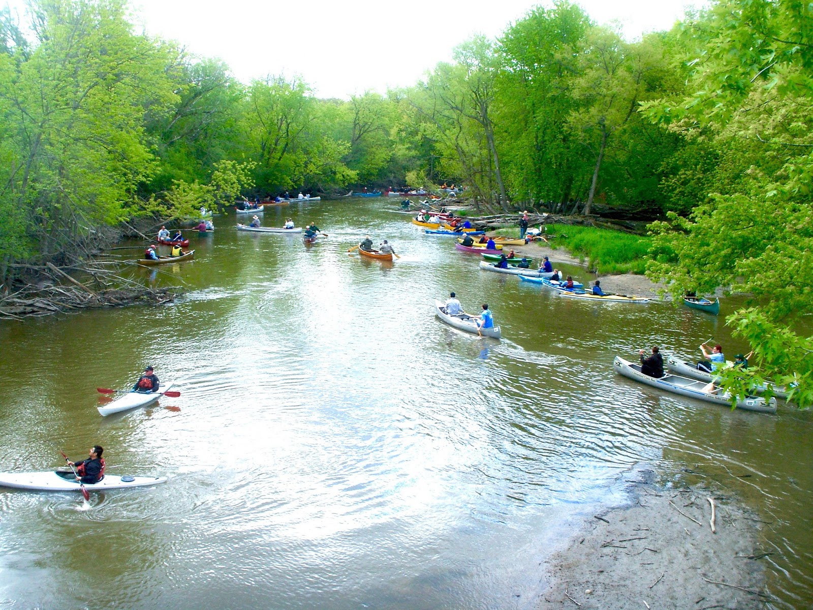 Chuck's Adventures: Des Plaines River Canoe Marathon