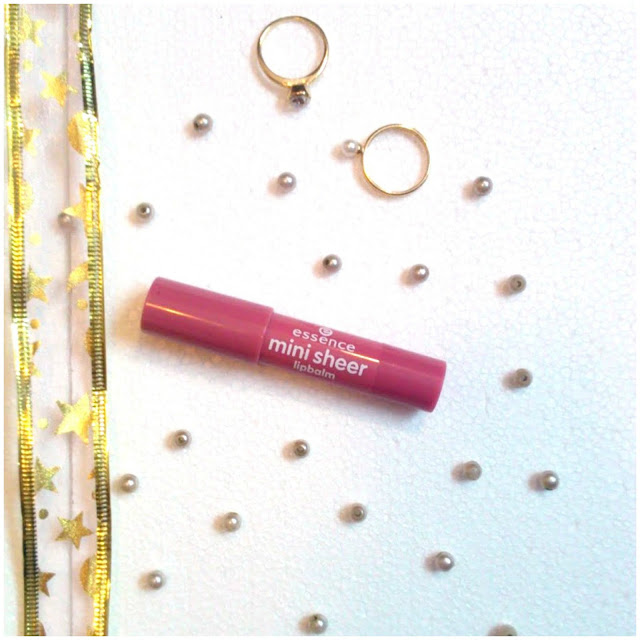 Essence Mini Sheer Lipbalm