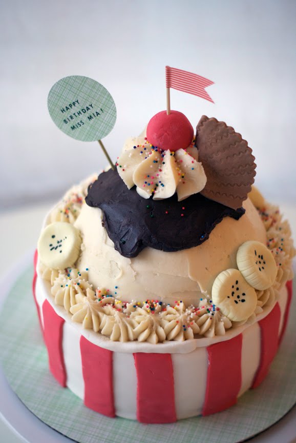 Coco Cake Land Cakes Cupcakes Vancouver BC Happy "Ice Cream Sundae